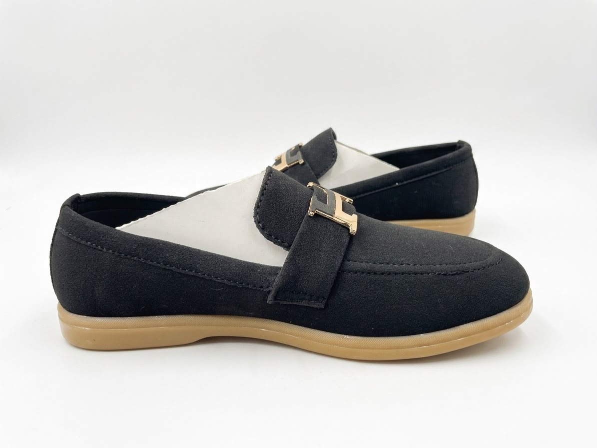 Men's Suede Buckle Loafers – Classic Slip-On Driving Shoes in Tan