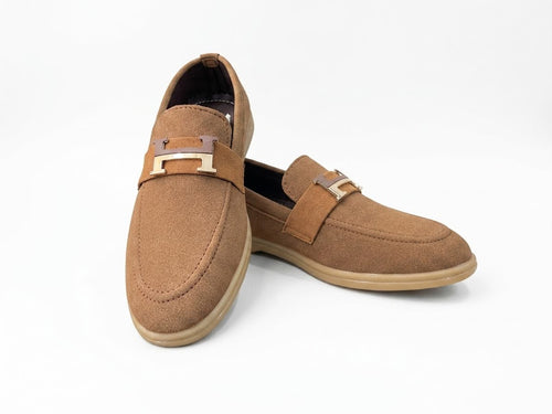 Men's Suede Buckle Loafers – Classic Slip-On Driving Shoes in Tan